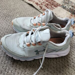 Womens worn under armor tennis shoes